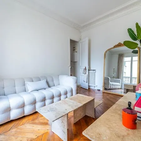 Bien Decore Du 17 Eme Arrondissement باريس